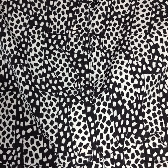 Who What Wear Plus Size Long Sleeve Asymmetric Button peplum Blouse Sz 16 - Picture 7 of 8